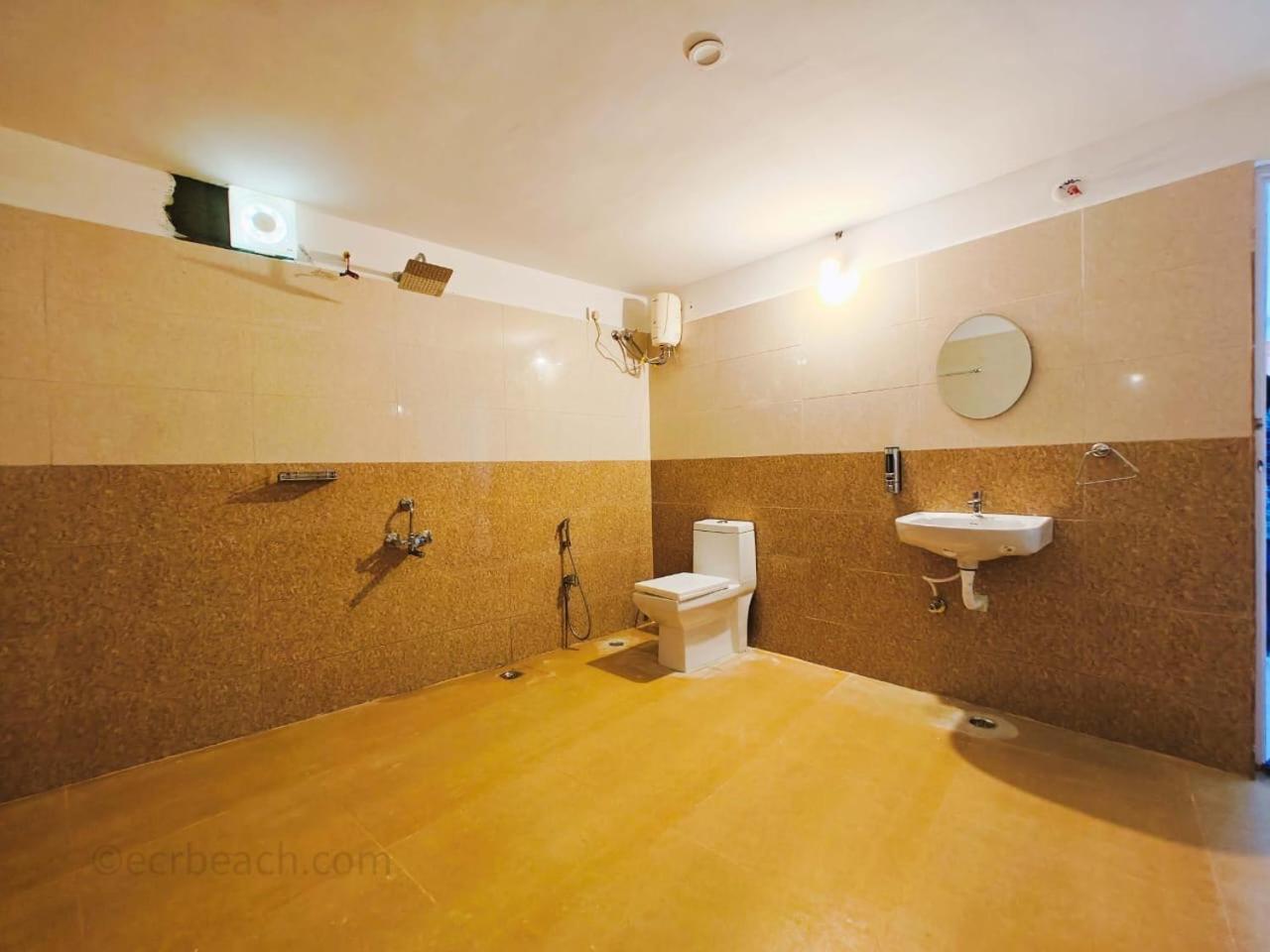 Rini Resort Chennai Exterior foto